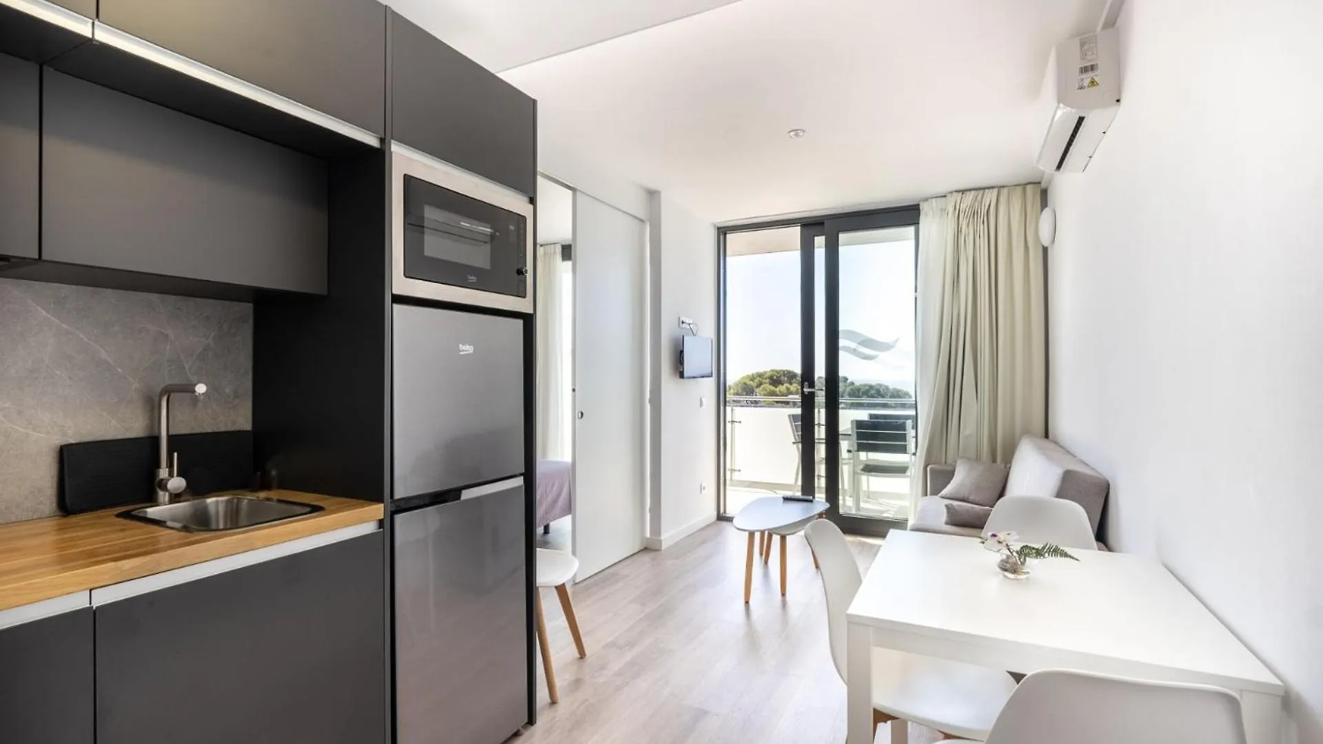 Appartement Bertur Comtat Sant Jordi à Castell-Castell-Platja d'Aro