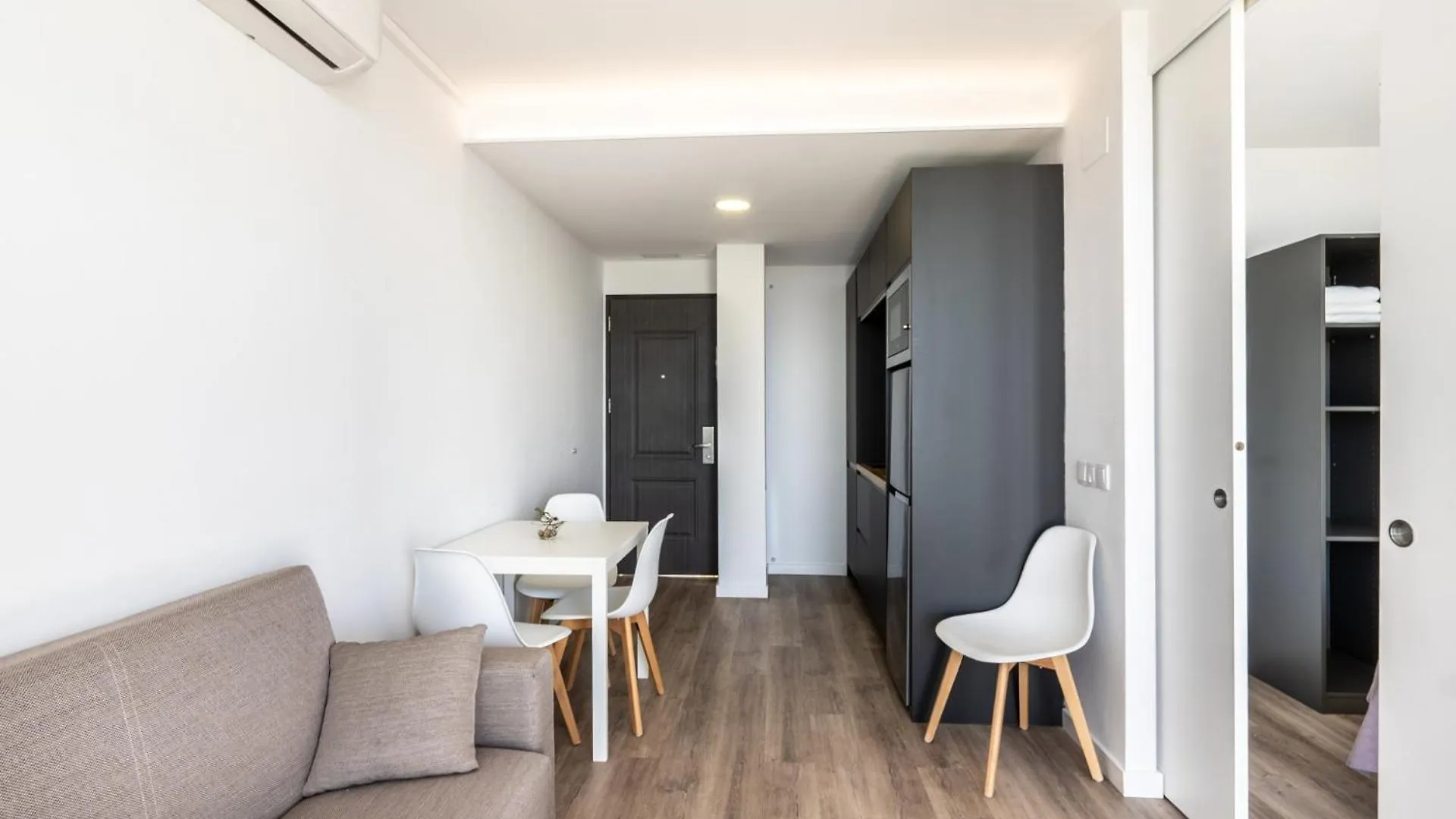 Ferienwohnung Bertur Comtat Sant Jordi Castell-Platja d’Aro