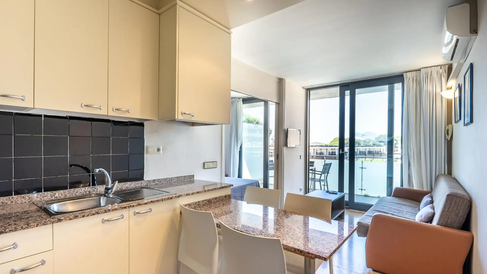 Ferienwohnung Bertur Comtat Sant Jordi Castell-Platja d’Aro 0*,